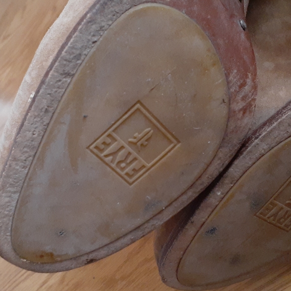 FRYE Mirabelle Short Suede Boots Size 7.5M - Picture 10 of 12